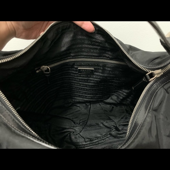 *** PRADA HOBO *** - Picture 6 of 12